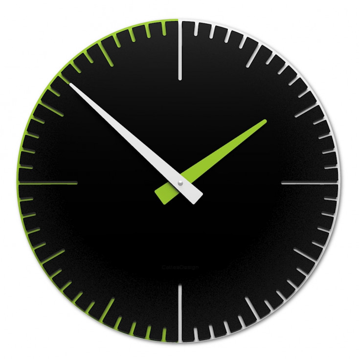 Orologio da parete rotondo in legno dal design moderno