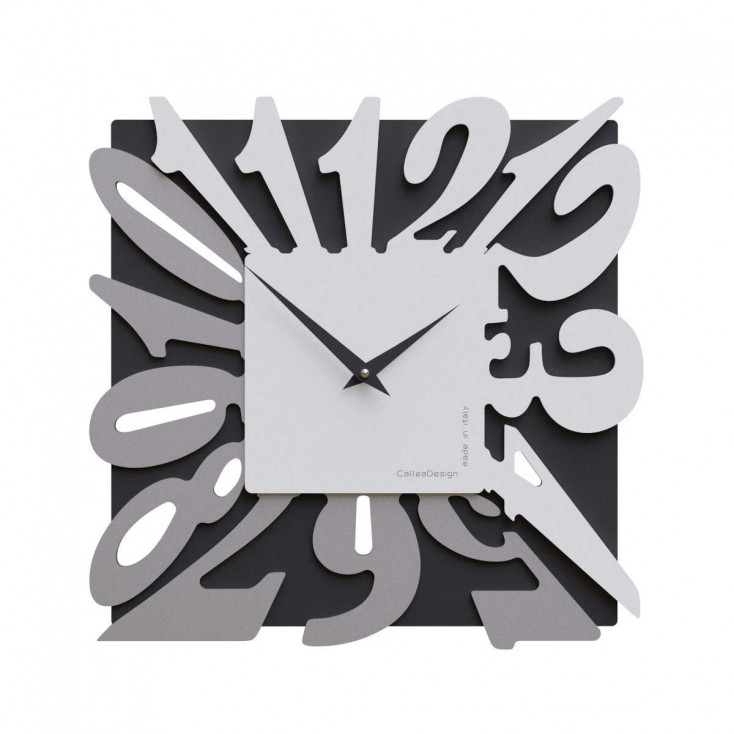 Orologio da parete moderno in legno quadrato con numeri design particolare