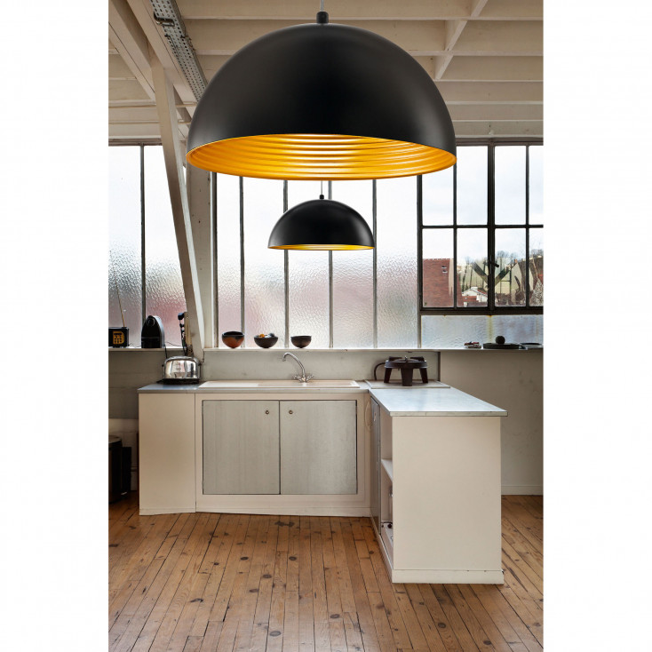 Lampada a sospensione per cucina con struttura in metallo dal design moderno