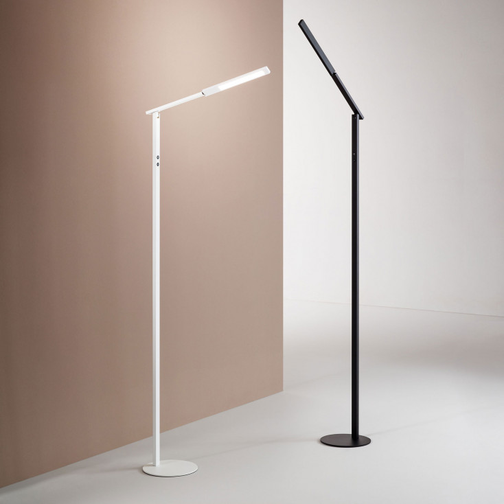 Piantana moderna a LED con struttura in alluminio per soggiorno e salotto