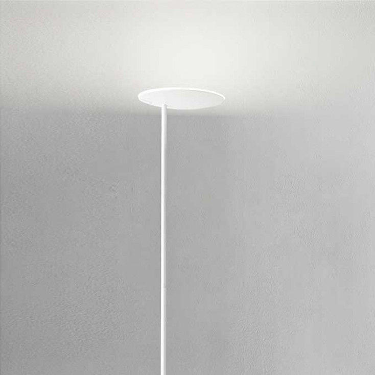 Piantana a LED con diffusore orientabile design moderno in metallo