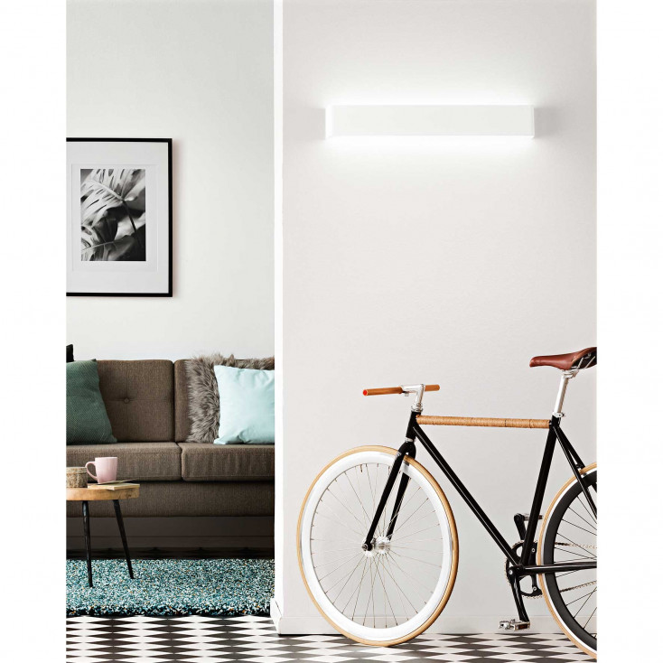 Applique a LED per ingresso in metallo verniciato in stile moderno piccola