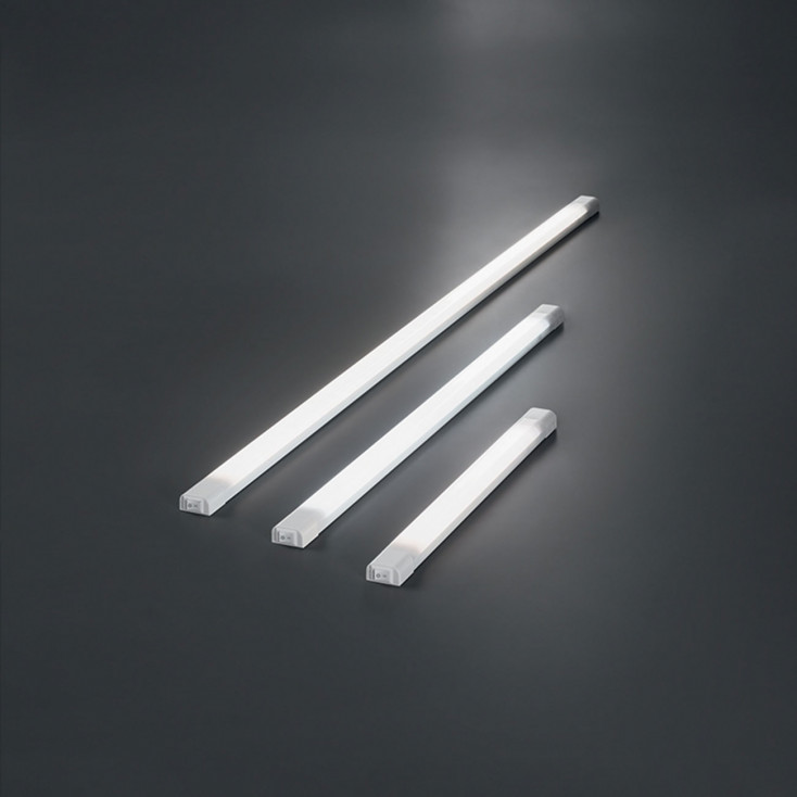 Sottopensile a led media diffusore satinato interruttore on/off sul lato