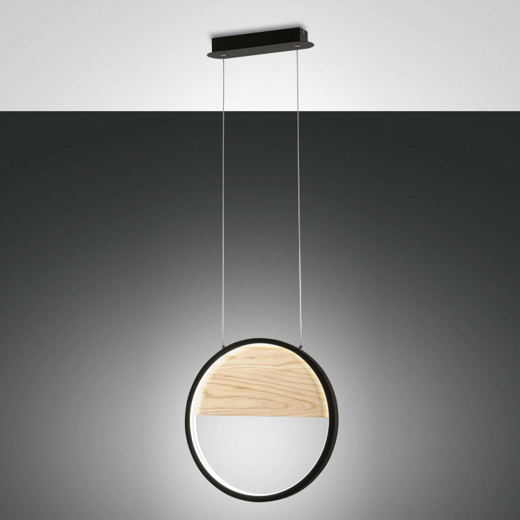 Lampada a sospensione a LED dalle linee moderne