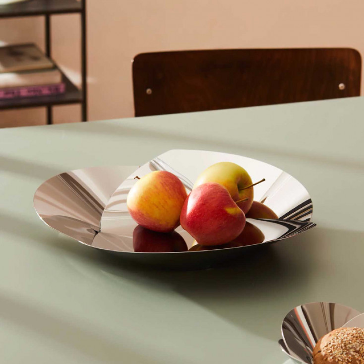 Fruttiera in acciaio cromato inossidabile dal design moderno ed elegante