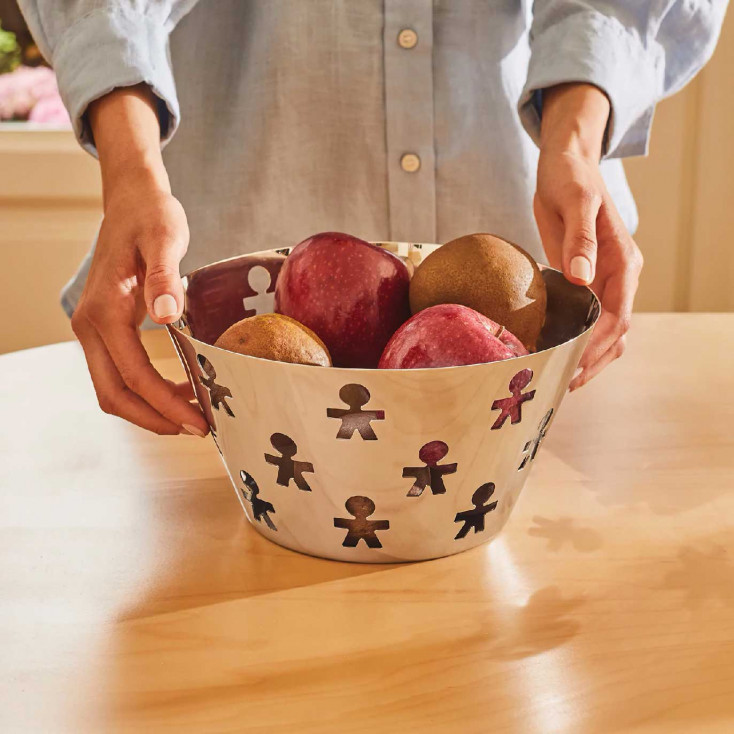 Fruttiera in acciaio lucido dal design moderno ed elegante
