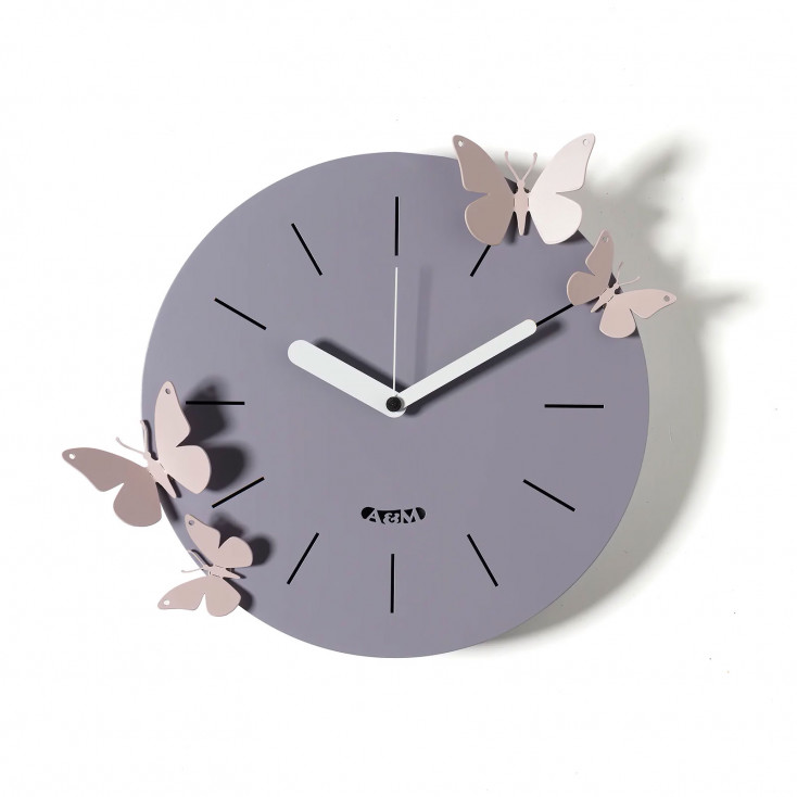 Orologio da parete in metallo con farfalle decorative
