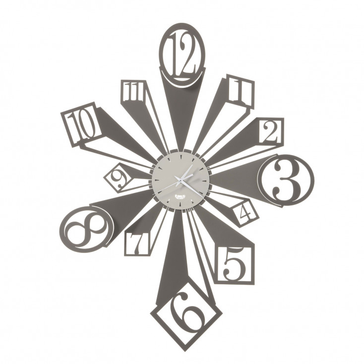 Orologio da parete in metallo dal design moderno