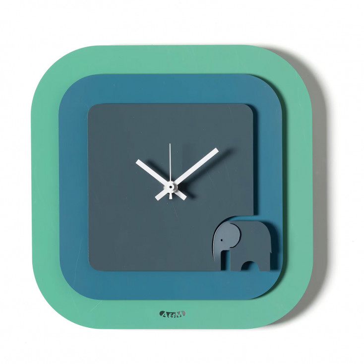 Orologio da parete quadrato moderno in metallo con dettaglio decorativo elegante