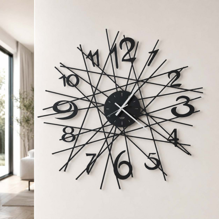 Orologio da parete moderno di design con struttura a raggiera in metallo