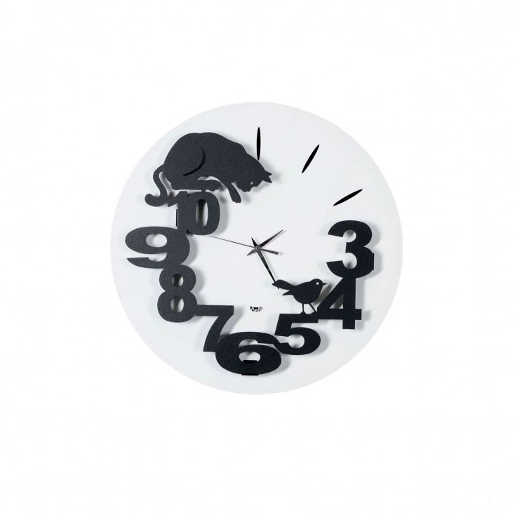 Orologio da parete moderno in metallo