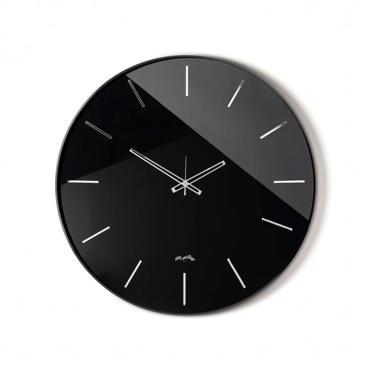 Orologio da parete rotondo piccolo in metallo con quadrante in vetro di design