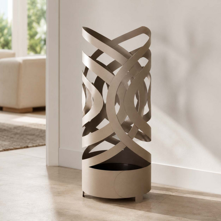 Porta ombrelli dal design moderno in metallo