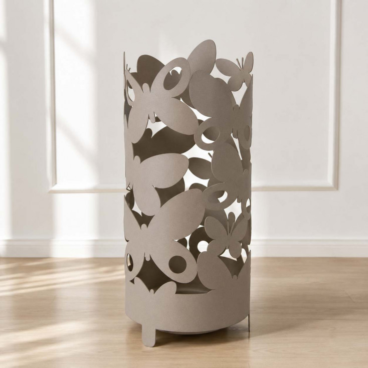 Porta ombrelli dal design originale in metallo