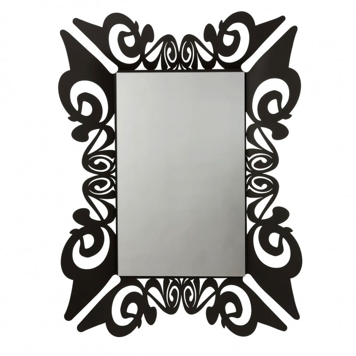 Specchio da parete con cornice in metallo dal design moderno ed elegante
