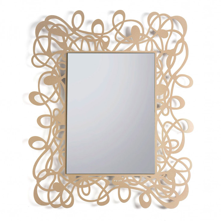 Specchio da parete rettangolare in metallo dal design moderno