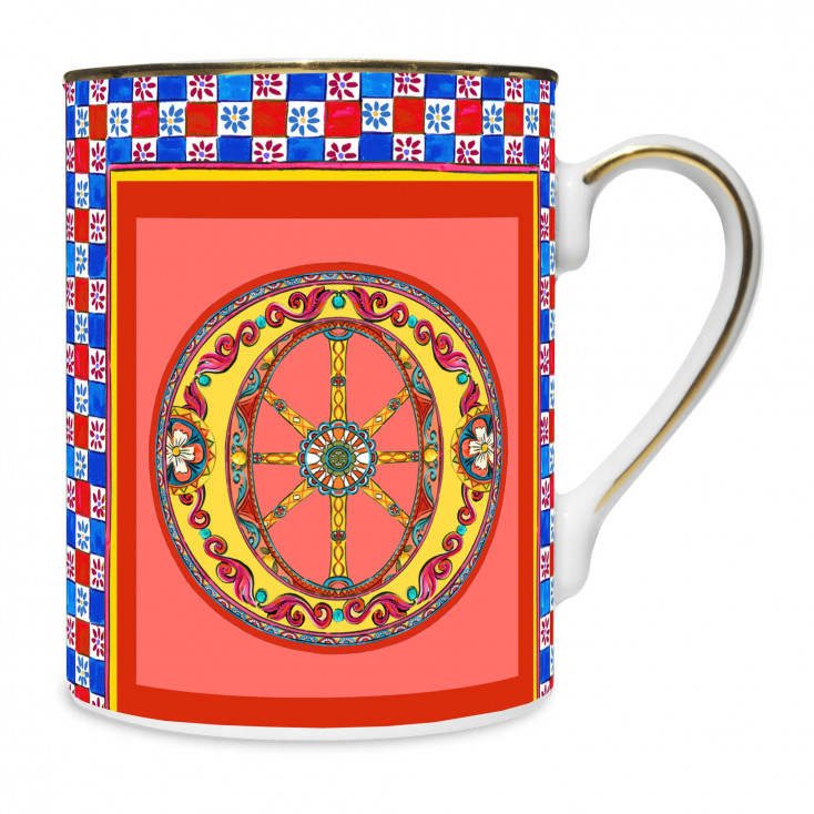 Mug in porcellana dal design classico "lettera O"