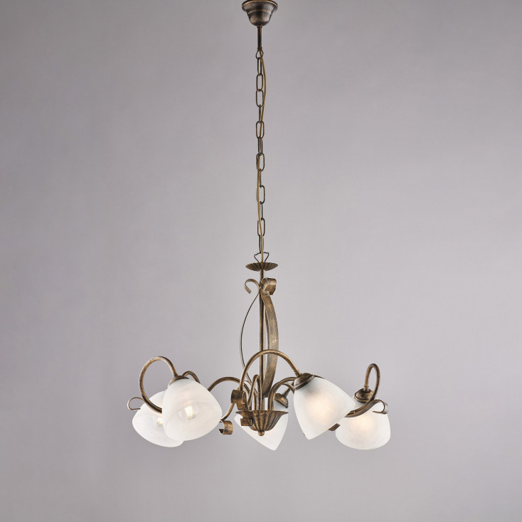 Lampadario classico in metallo laccato con 5 diffusori in vetro