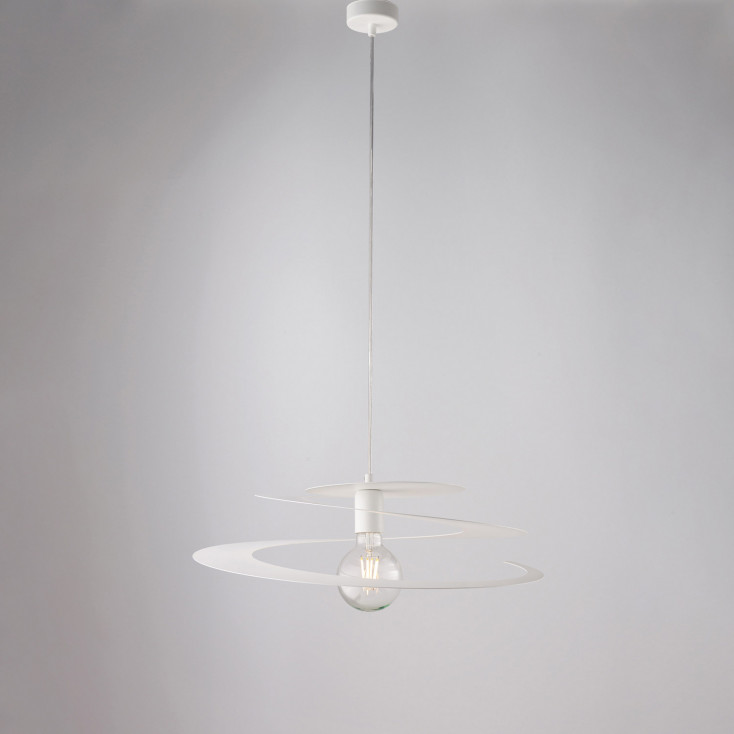 Lampada a sospensione moderna con struttura e diffusore in metallo