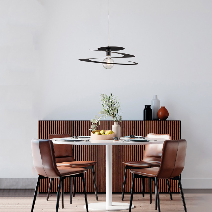 Lampada a sospensione moderna con struttura e diffusore in metallo