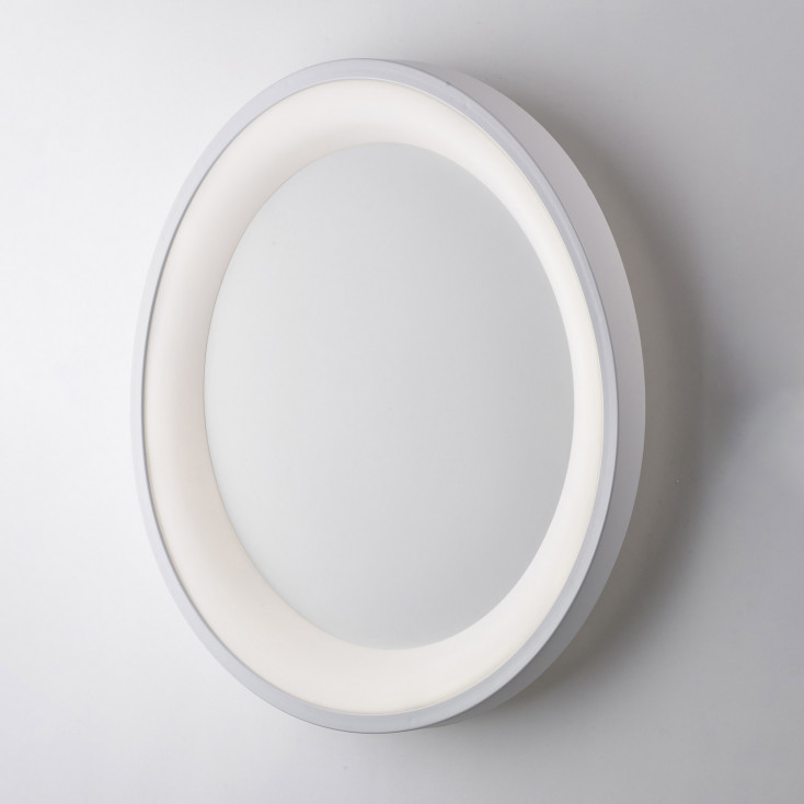 Plafoniera circolare moderna con struttura in alluminio e diffusore a LED