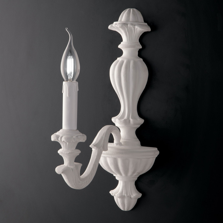 Applique da parete in legno dallo stile classico in diverse colorazioni