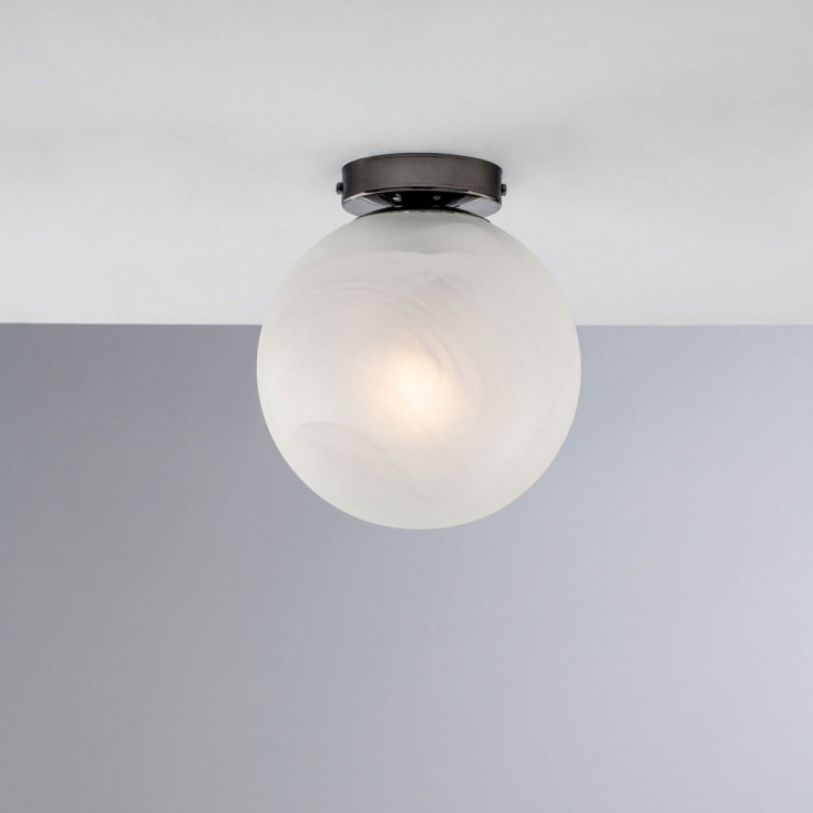 Lampada a soffitto con diffusore in vetro dal design moderno ed elegante