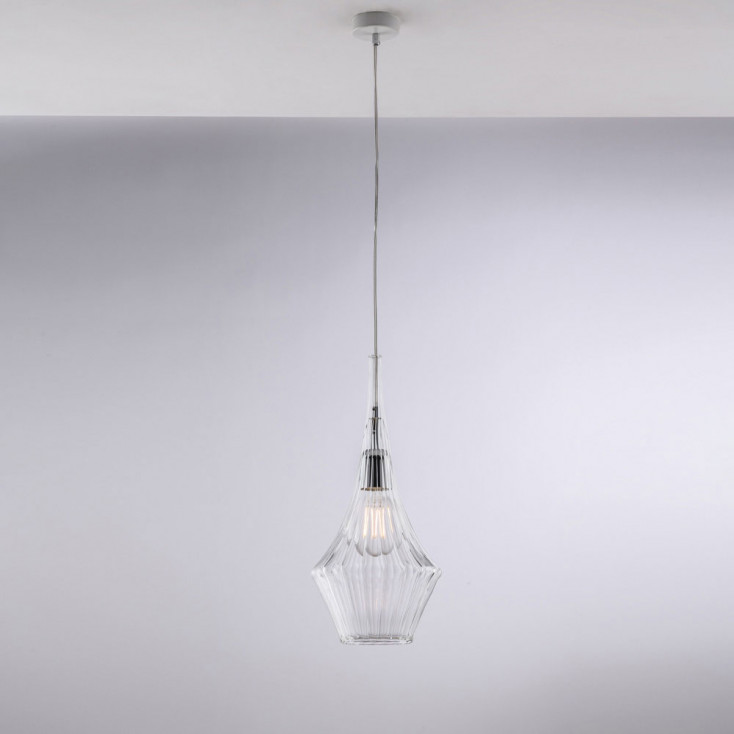 Lampada a sospensione con singolo diffusore in vetro dal design moderno