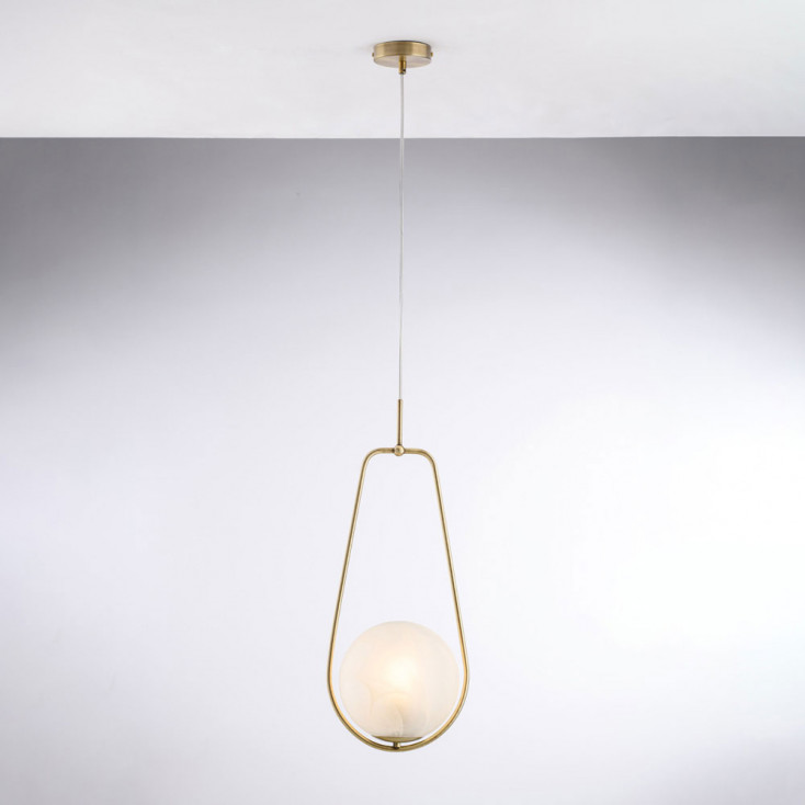 Lampada a sospensione moderna con struttura in metallo e diffusore in vetro