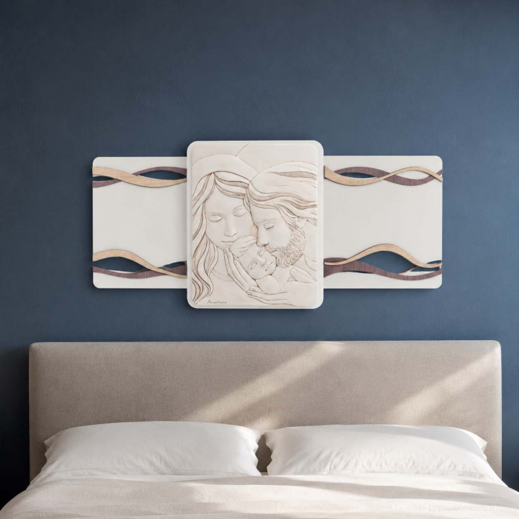 Capezzale con la sacra famiglia per camera da letto su pannello in legno