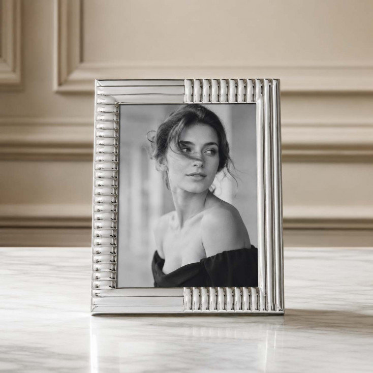 Portafoto con cornice in argento in stile classico