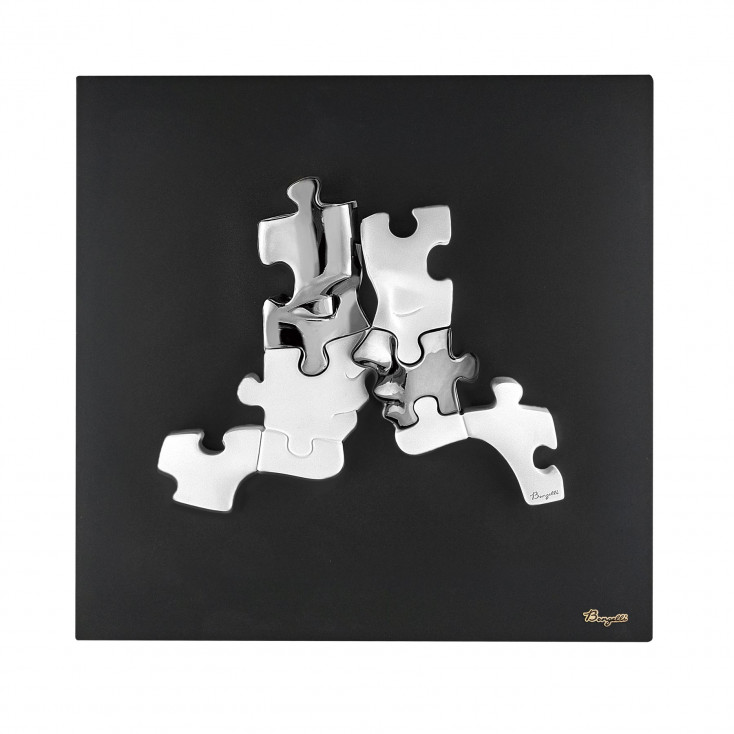 Quadro moderno con pannello in legno e soggetto con visi in marmorino