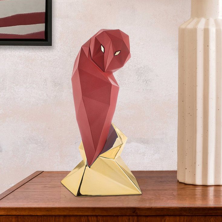 Scultura da tavolo Gufo piccola in marmorino dal design moderno ed elegante