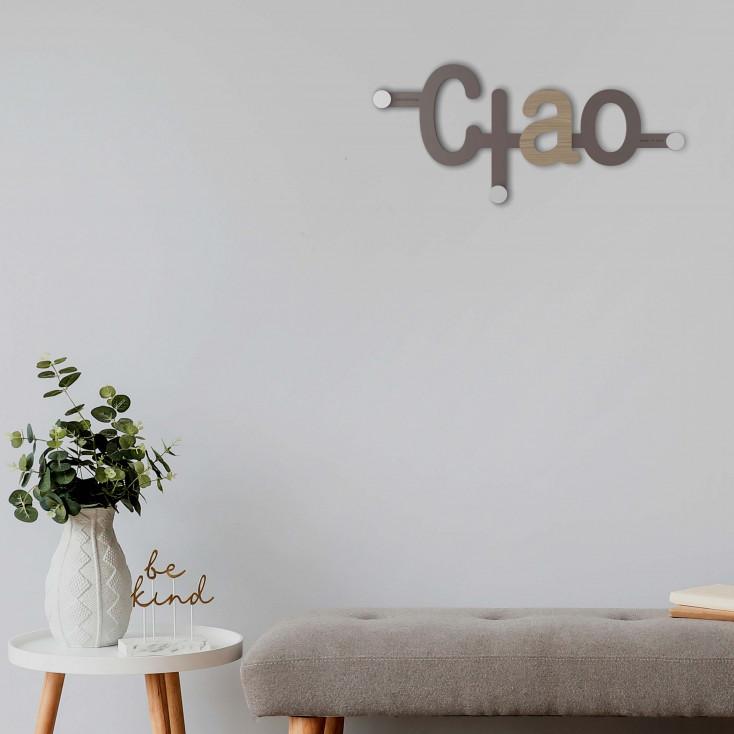 Appendino da parete in legno dal design moderno con scritta
