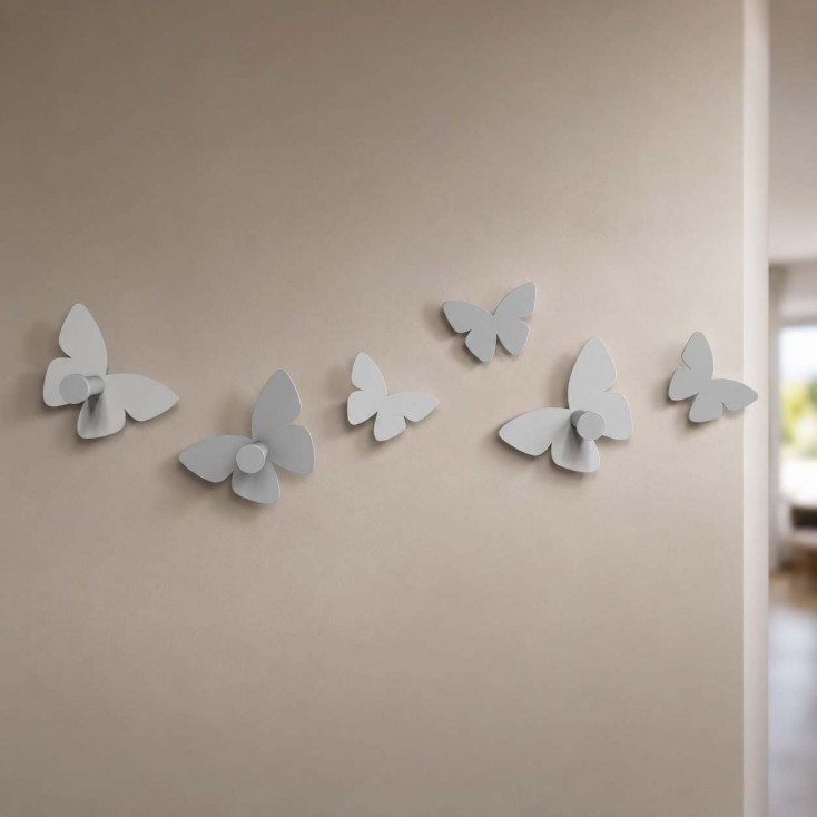 Ganci appendiabiti da parete a forma di farfalle in legno