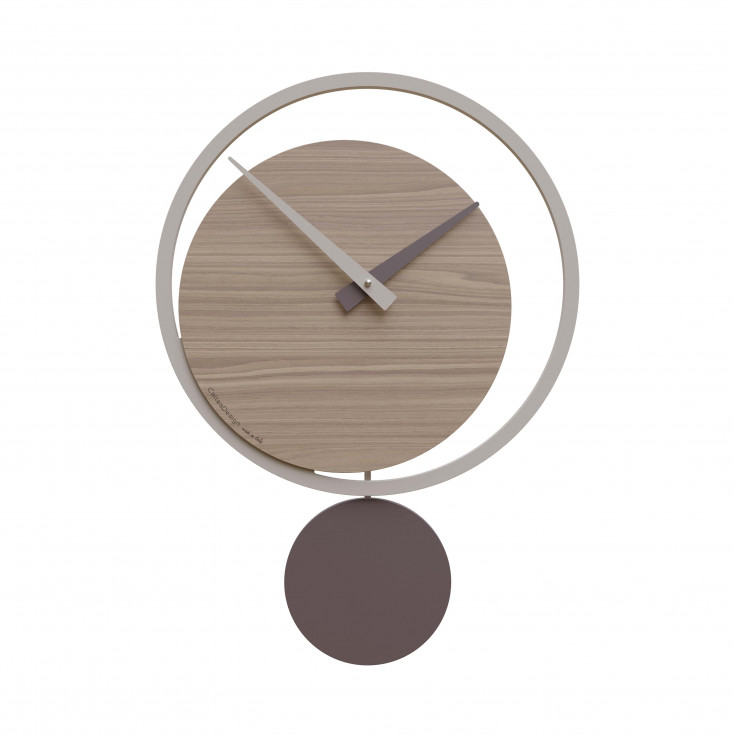 Orologio da parete a pendolo in legno dal design moderno