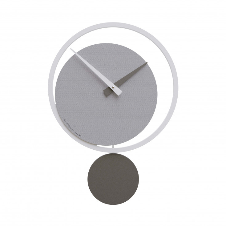Orologio da parete a pendolo in legno dal design moderno