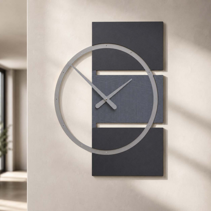 Orologio da parete grande in legno dal design moderno ed elegante