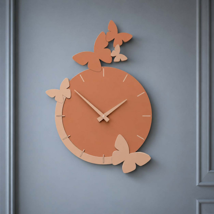 Orologio da parete in legno dal design moderno