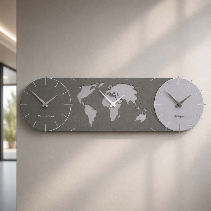 Orologio da parete in legno con fusi orari e design moderno