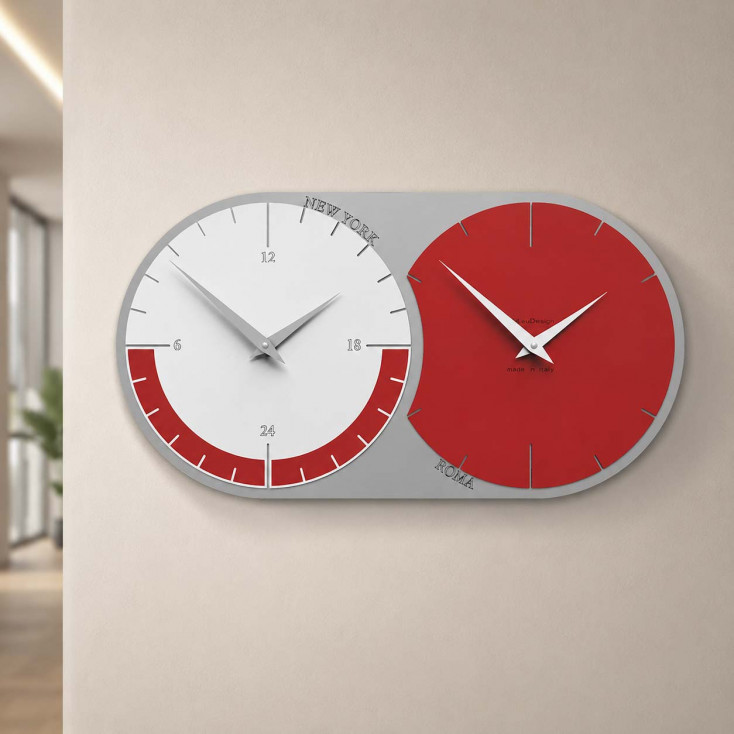 Orologio da parete in legno con fuso orario