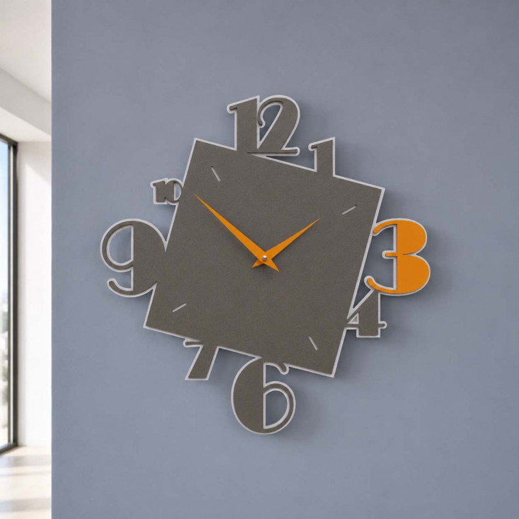 Orologio da parete in legno dal design moderno con quadrante con numeri