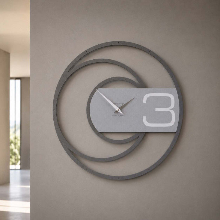 Orologio da parete in legno dallo stile moderno e minimalista