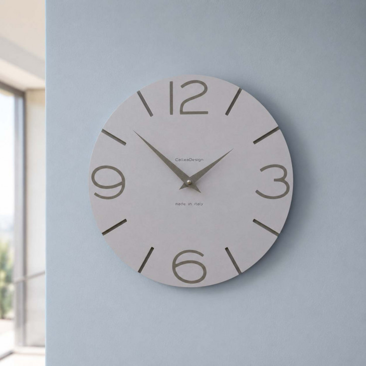 Orologio da parete in legno rotondo dal design moderno