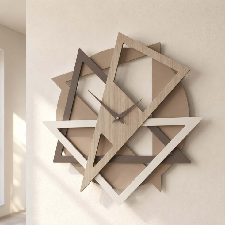 Orologio da parete moderno con forme geometriche da salotto