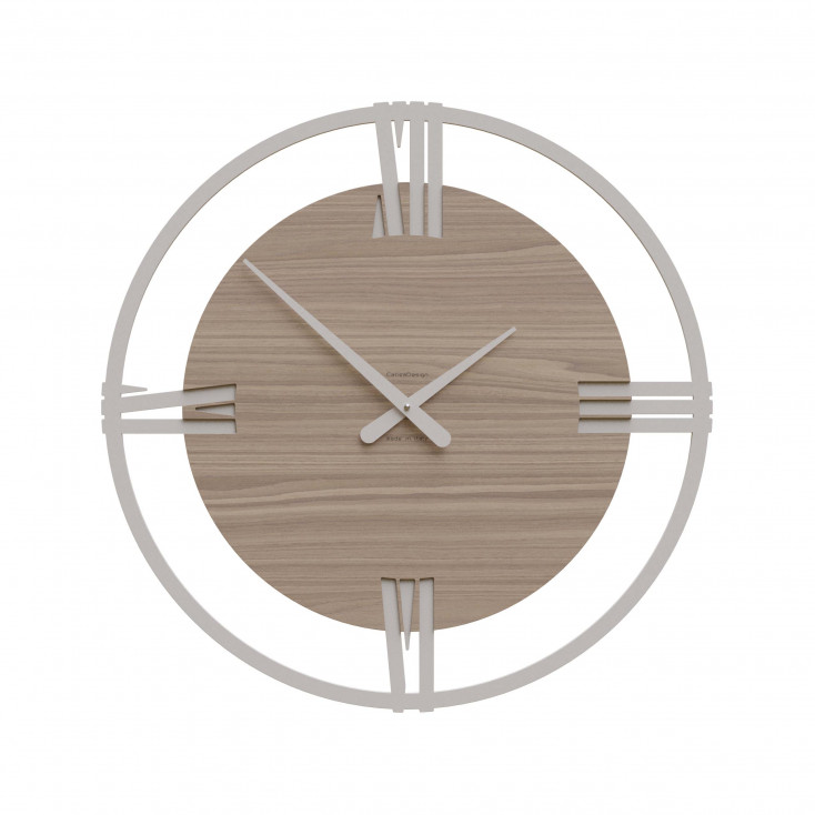 Orologio da parete moderno grande in legno con numeri romani