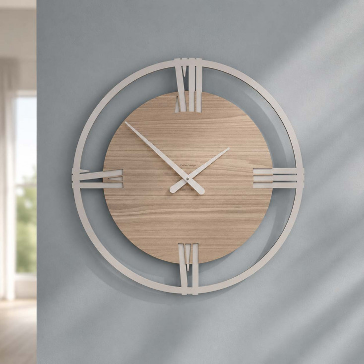 Orologio da parete moderno grande in legno con numeri romani
