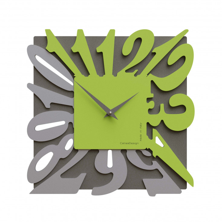 Orologio da parete moderno in legno quadrato con numeri design particolare