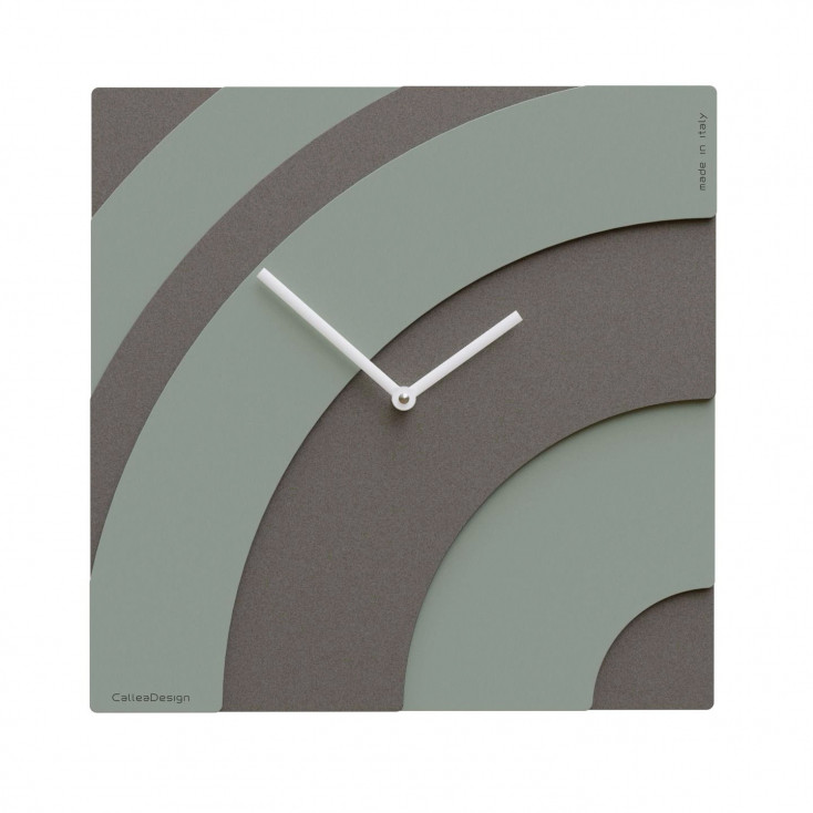 Orologio da parete quadrato in legno con design moderno e lancette in metallo