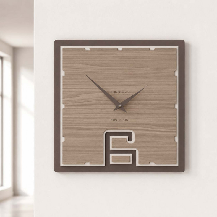 Orologio da parete quadrato in legno dal design moderno